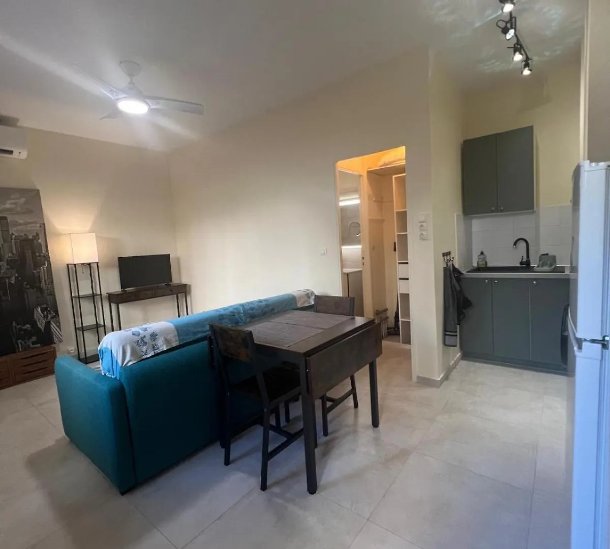 Studio Proche Mer Antibes Centre 0*,  Frankreich